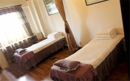 百拇大营养会馆